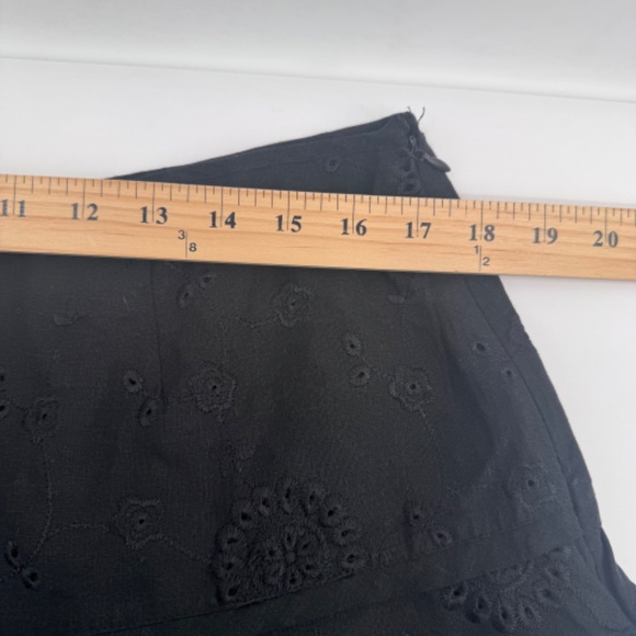 Carole Little Skirt Women 14 Black Eyelet Linen Blend Vintage Boho Goth Festival - Picture 11 of 13